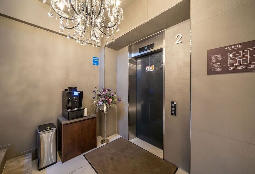 Hotel Seongnam 313 Avenue