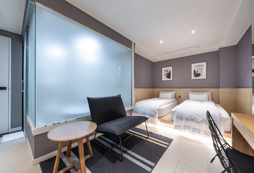 Hotel Seongnam 313 Avenue