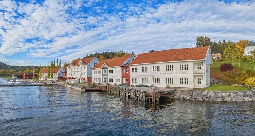 Angvik Gamle Handelssted   By Classic Norway Hotels