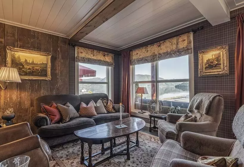 Angvik Gamle Handelssted   By Classic Norway Hotels