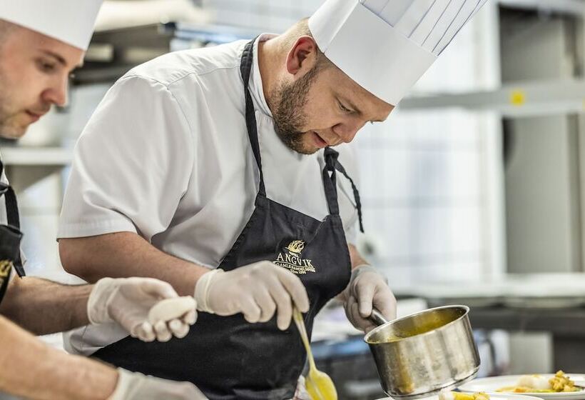 Angvik Gamle Handelssted   By Classic Norway Hotels