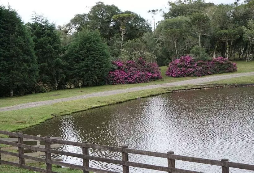 Hotelli Aires De Patagônia Pousada