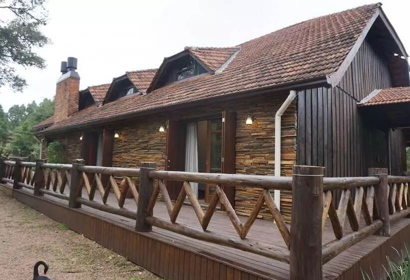 Hotelli Aires De Patagônia Pousada