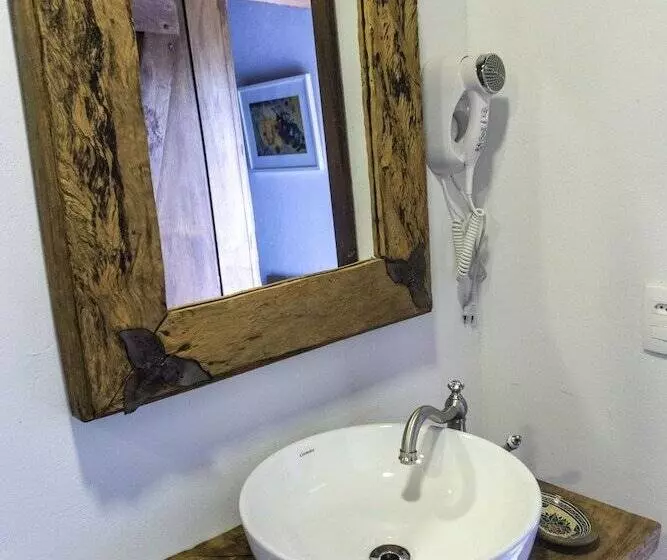 Hotelli Aires De Patagônia Pousada