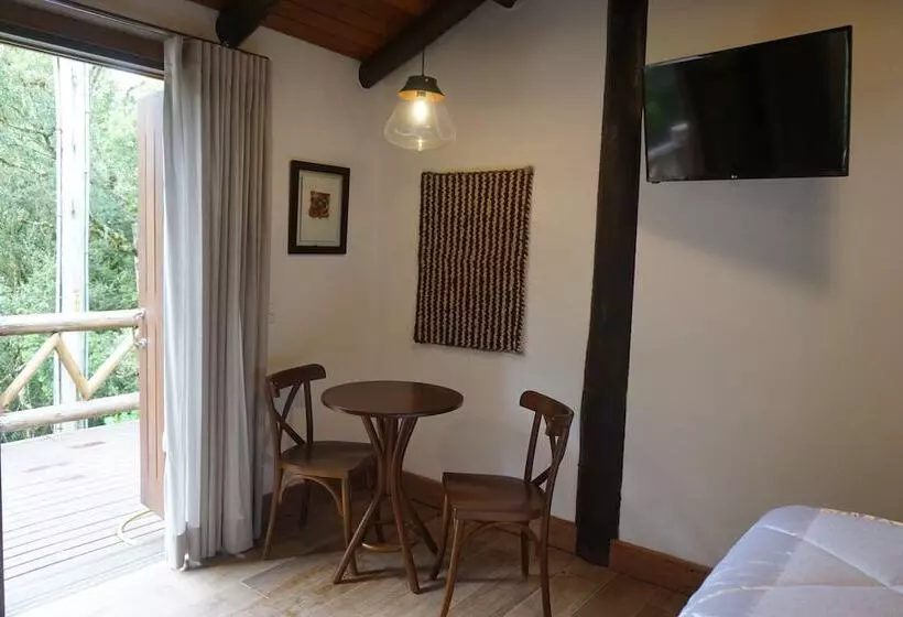 Hotelli Aires De Patagônia Pousada