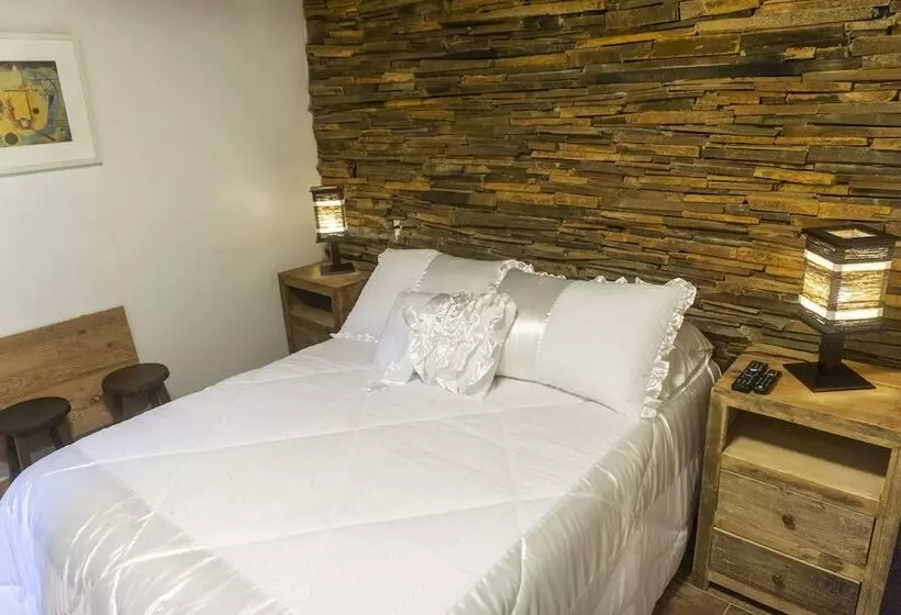 Hotelli Aires De Patagônia Pousada