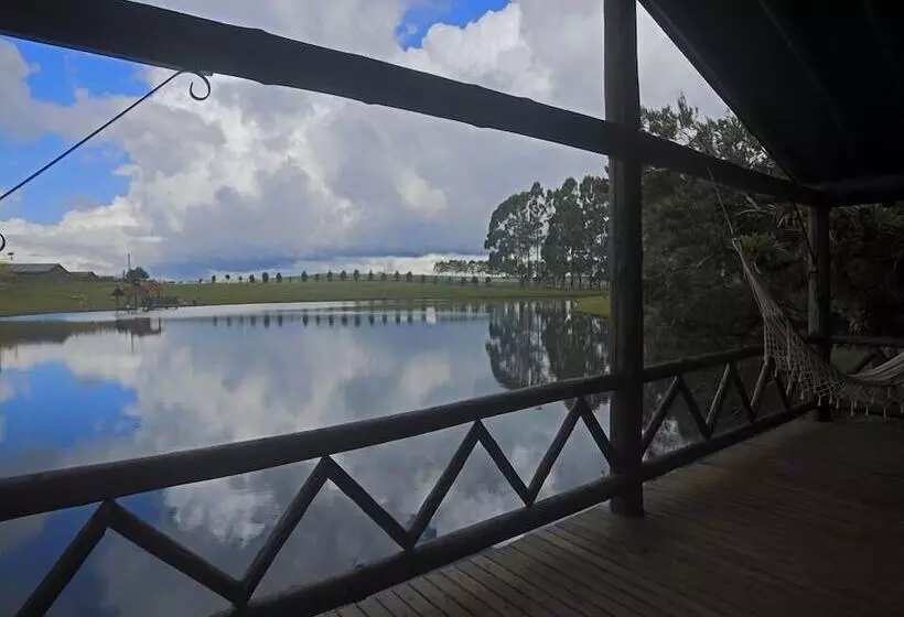 Hotelli Aires De Patagônia Pousada