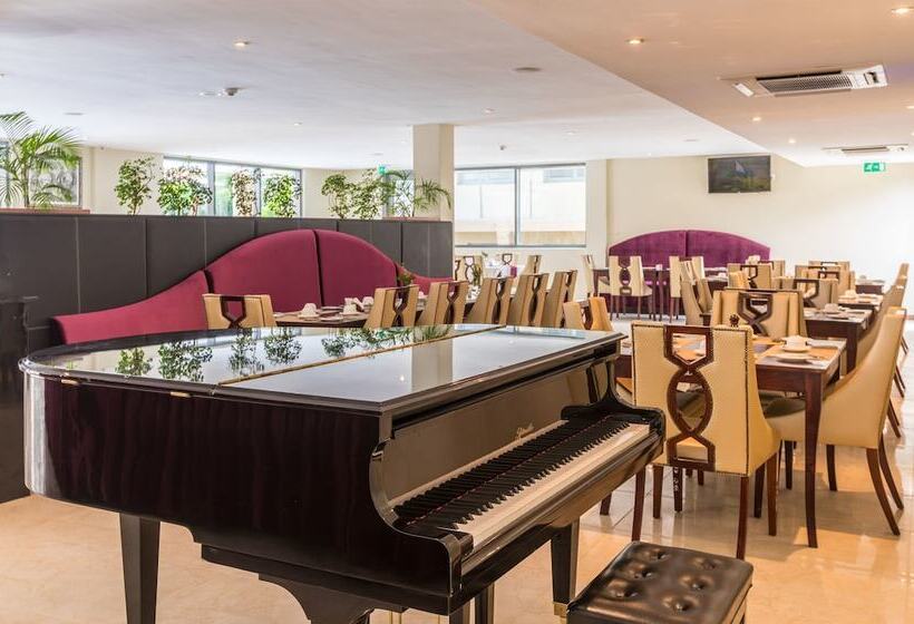 Ngalawa Hotel & Resort