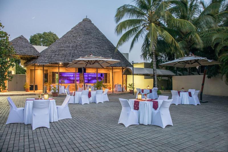 Ngalawa Hotel & Resort