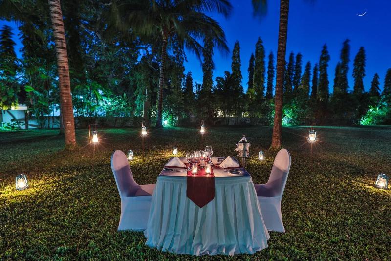 Ngalawa Hotel & Resort