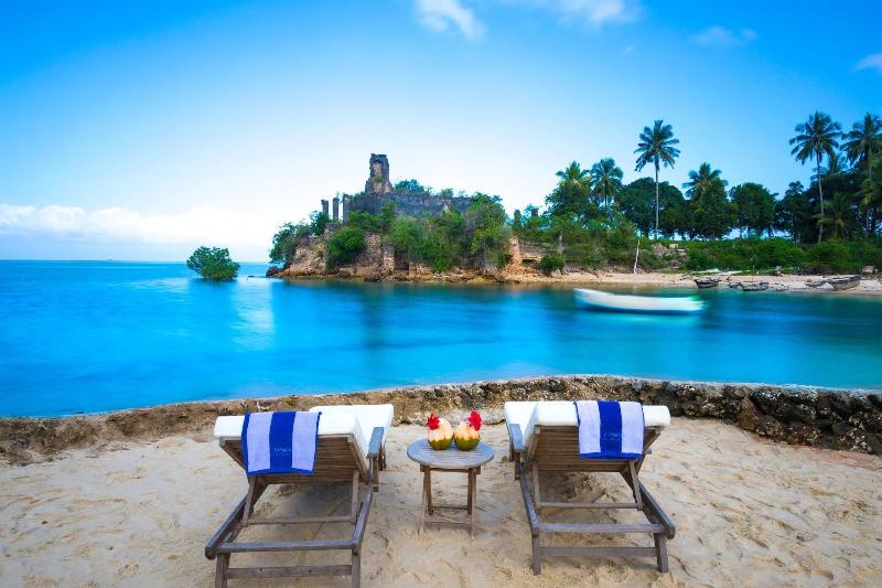 Ngalawa Hotel & Resort