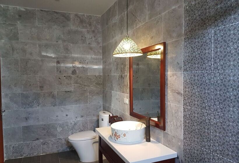 هتل Hoi An Sea Village Homestay