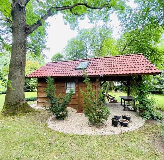 בית מלון כפרי Dwór W Kiełczówce