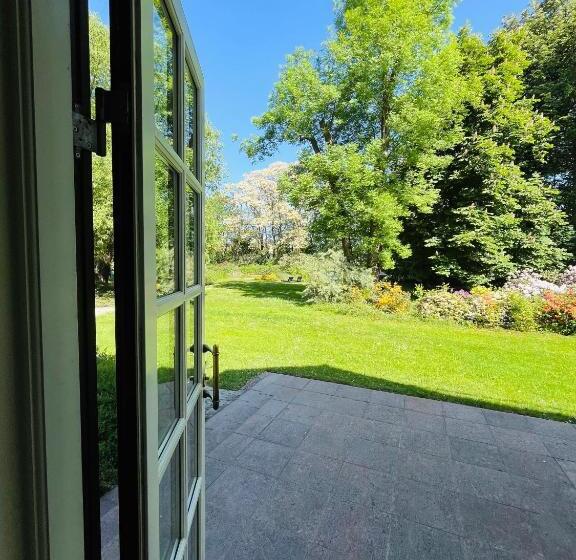 בית מלון כפרי Dwór W Kiełczówce