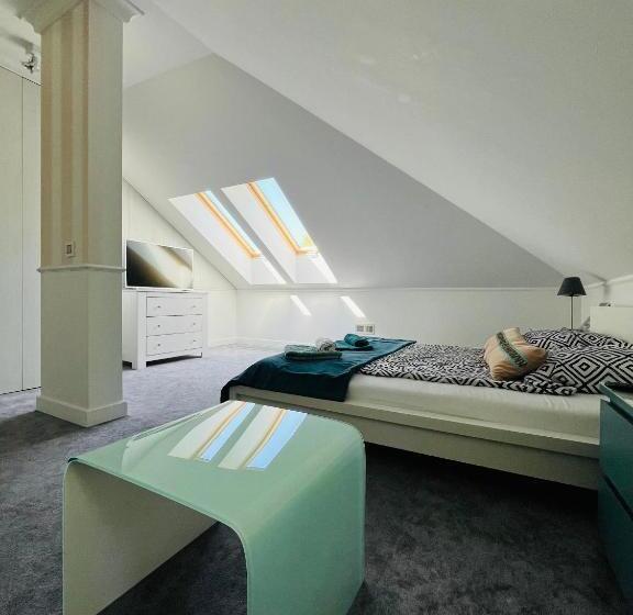 בית מלון כפרי Dwór W Kiełczówce