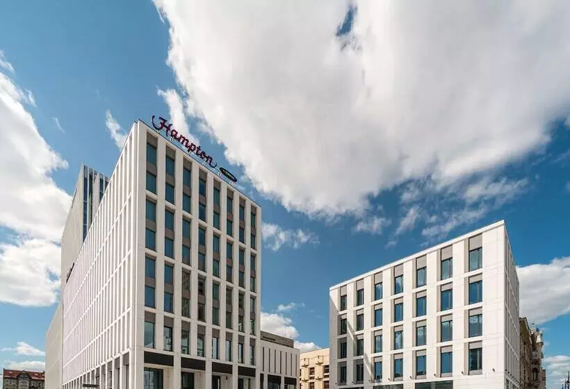 ホテル Hampton By Hilton Lodz City Center