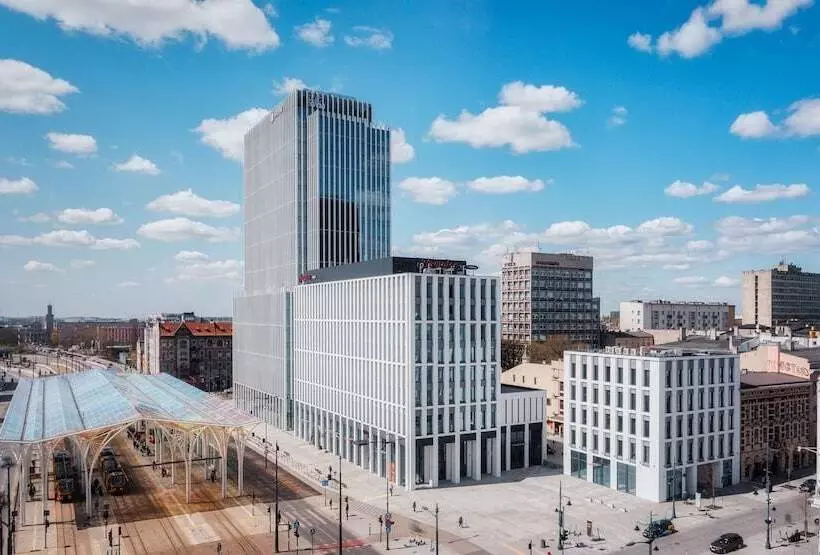 ホテル Hampton By Hilton Lodz City Center