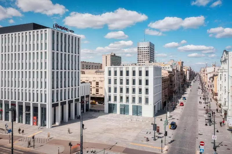 ホテル Hampton By Hilton Lodz City Center