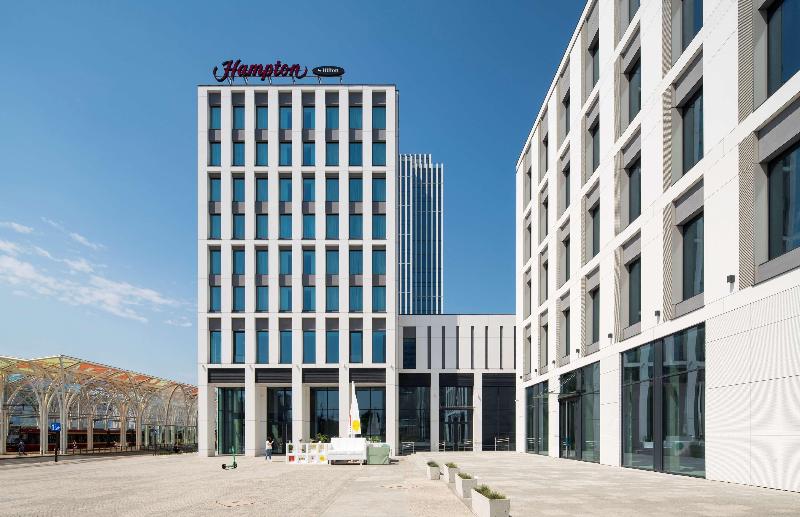 هتل Hampton By Hilton Lodz City Center