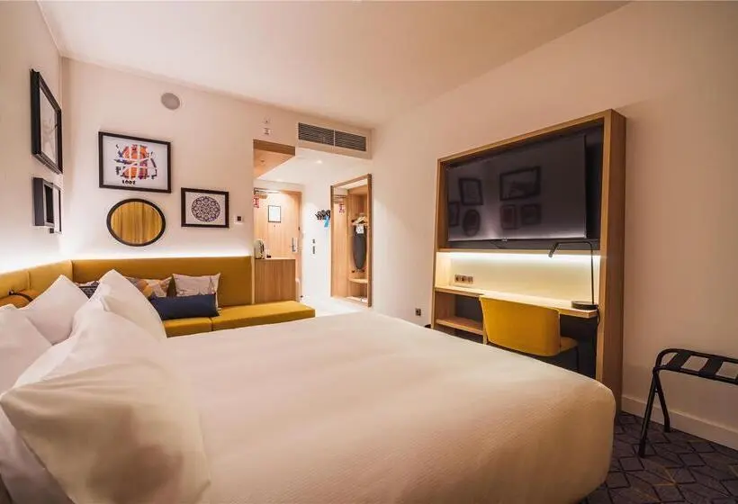 ホテル Hampton By Hilton Lodz City Center