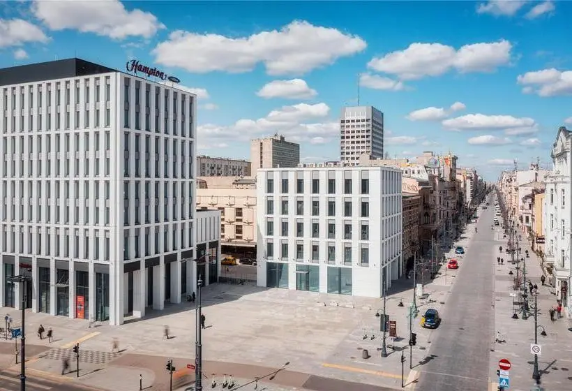 ホテル Hampton By Hilton Lodz City Center