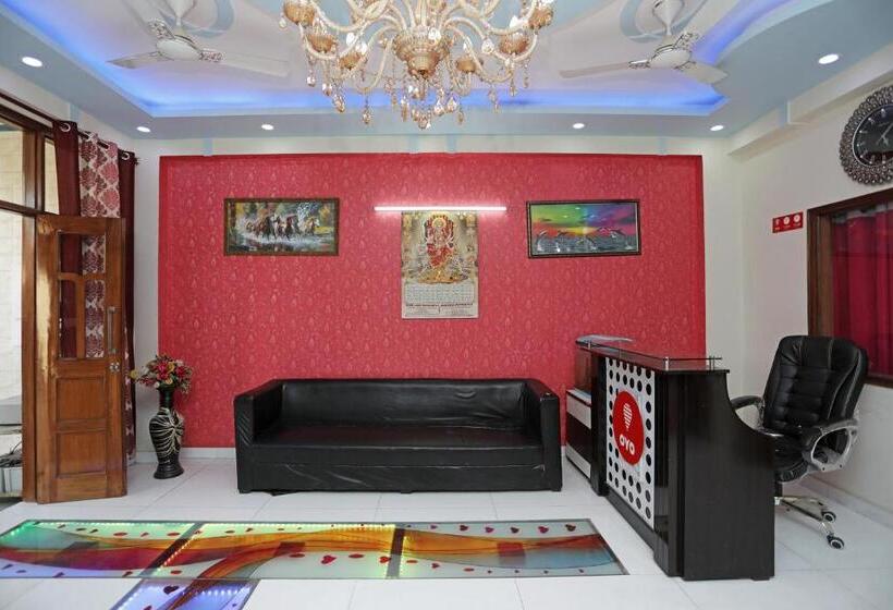 Hotel The Royal Suit Apartment By Oyo