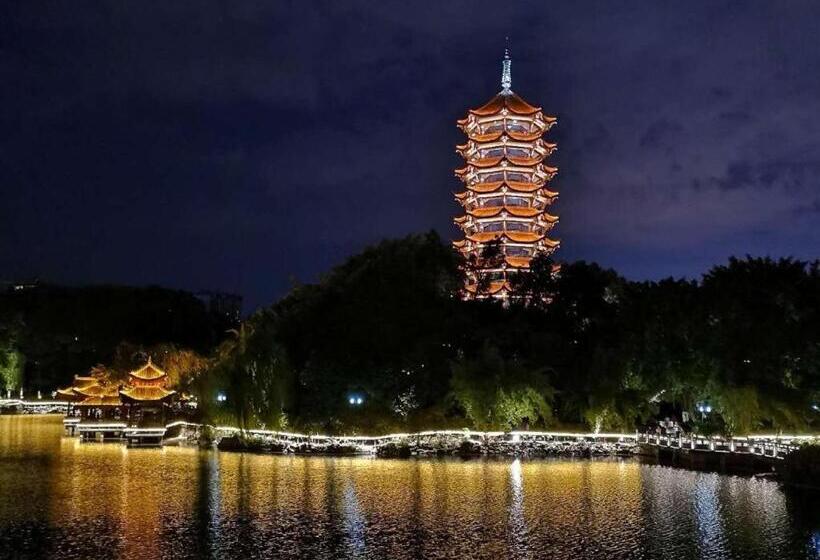 Pai Hotels·jiangbei Airport Central Park