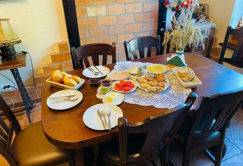 Majatalo Karczma Pod Jesionem