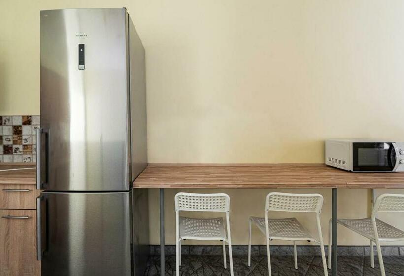 فندق صغير Na Kosynierskiej