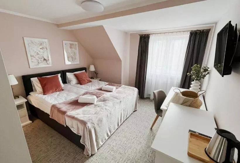 ベッドアンドブレックファースト Villa Adele