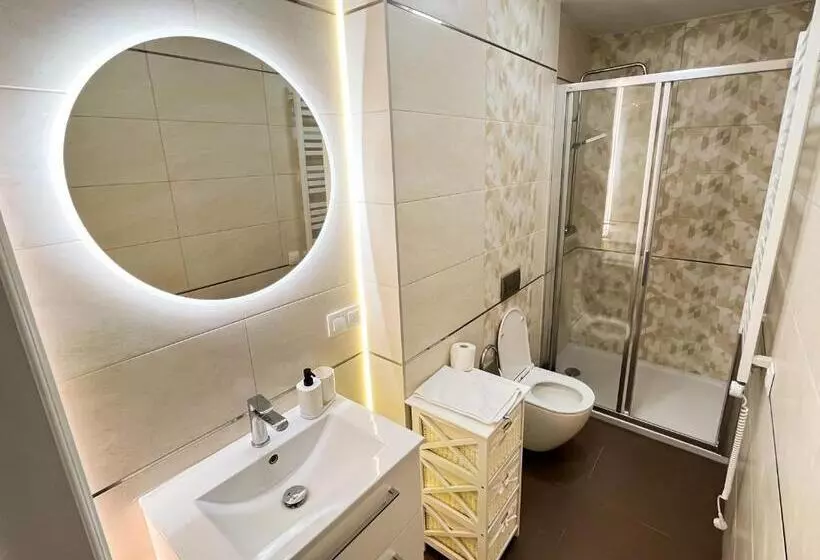 ベッドアンドブレックファースト Villa Adele