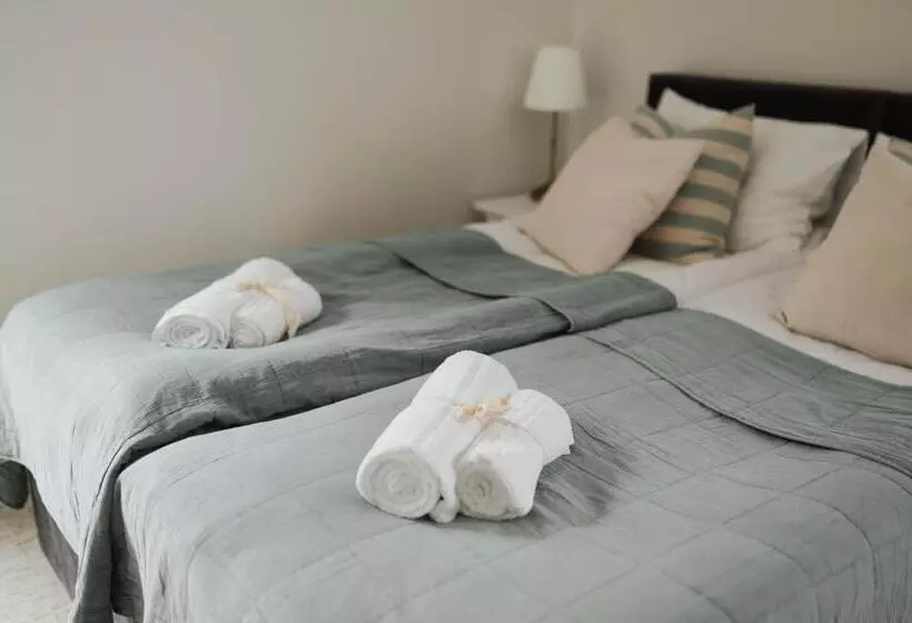 ベッドアンドブレックファースト Villa Adele