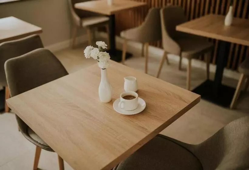 ベッドアンドブレックファースト Villa Adele