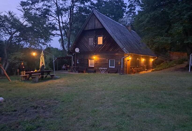 ホテル Chatka Kurki