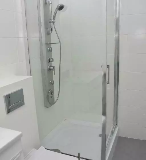 Hotelli Dom Przyjęć Pradziad