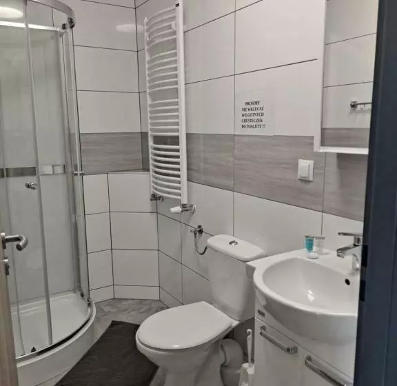 Hotelli Dom Wycieczkowy Na Stadionie