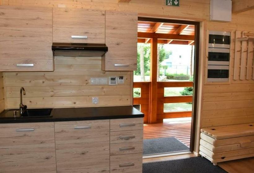 בית מלון כפרי Dom Wycieczkowy Na Stadionie