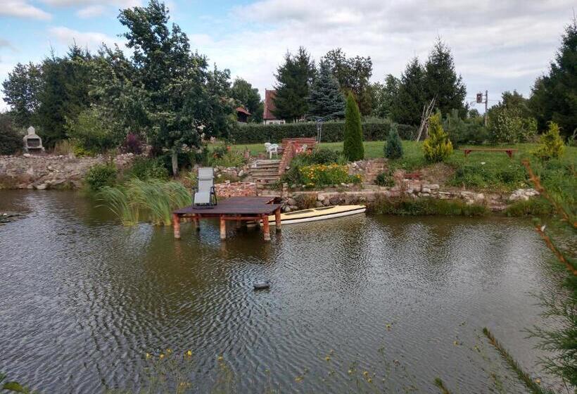 בית מלון כפרי Pod Kasztanami Blanki