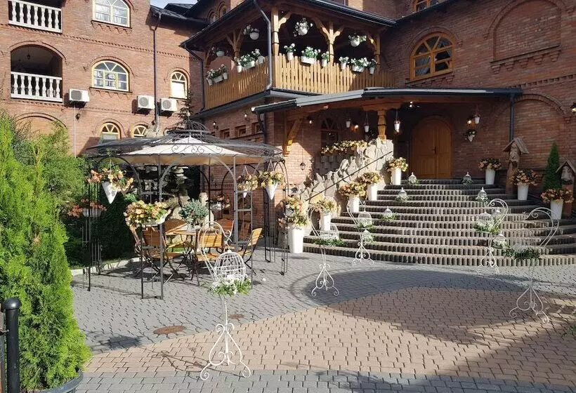 ホテル Staropolska