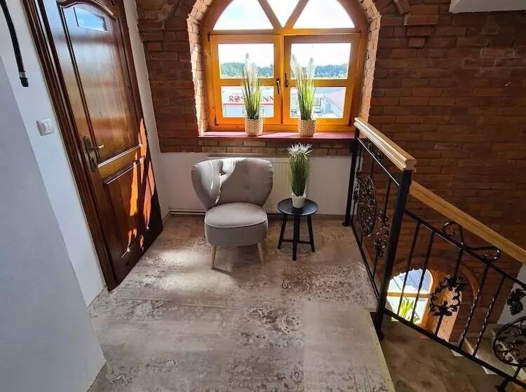 ホテル Staropolska