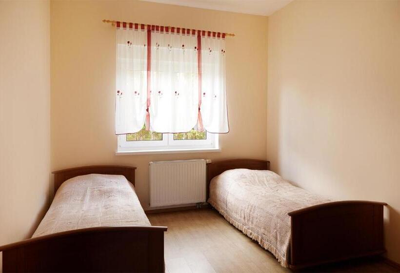 Pansiyon Dom Na Wzgórzu