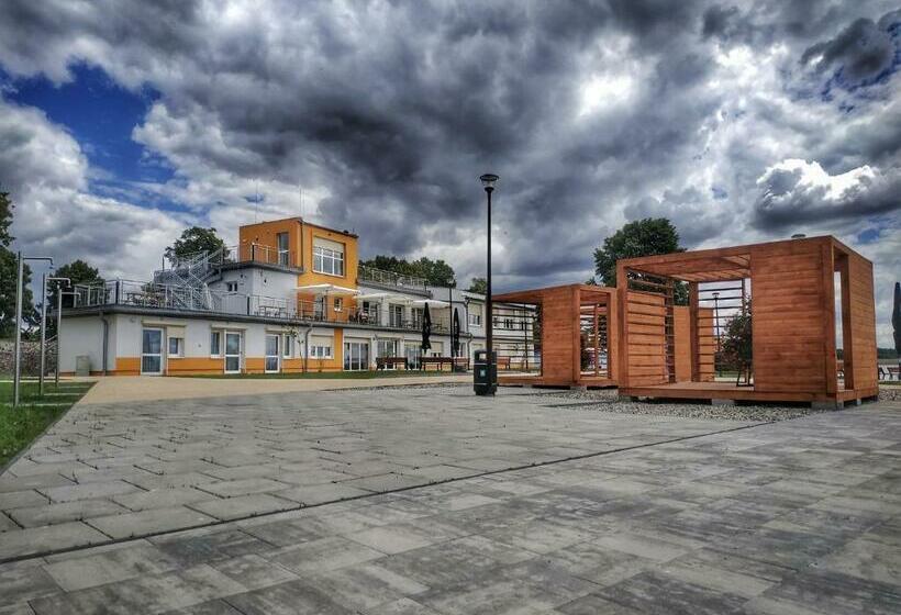 منتجع Sandacz Otmuchów