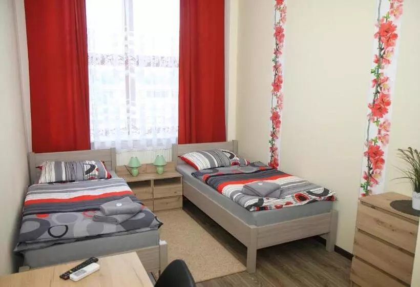 Retkeilymaja Pokoje Nad Nysą Olszyna