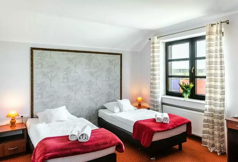 Aamiaismajoitus (B&B) Browar Gościniec Chojnice