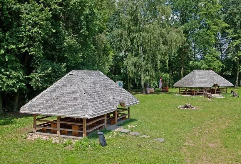 Aamiaismajoitus (B&B) Miłocin Park Centrum Wypoczynkowo Konferencyjne