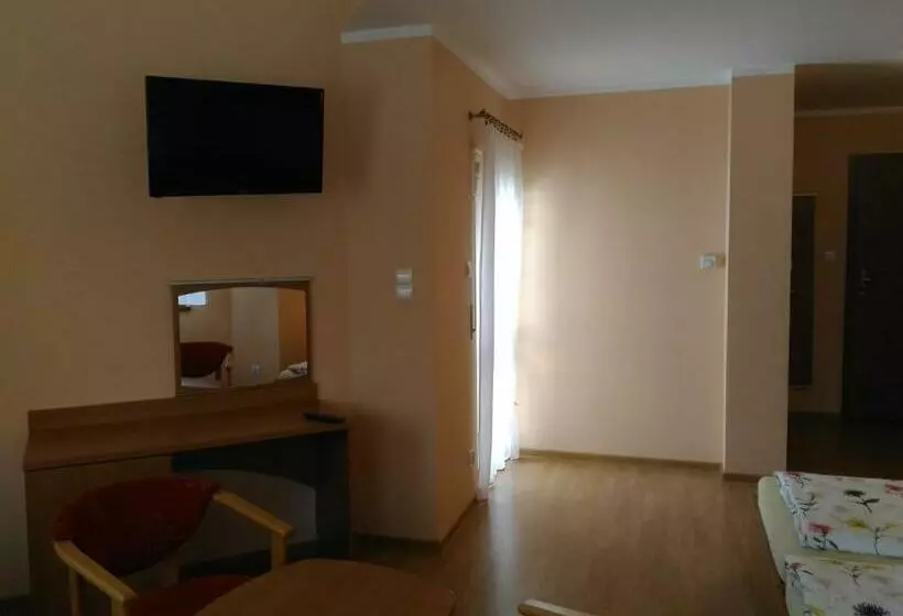 Aamiaismajoitus (B&B) Posejdon