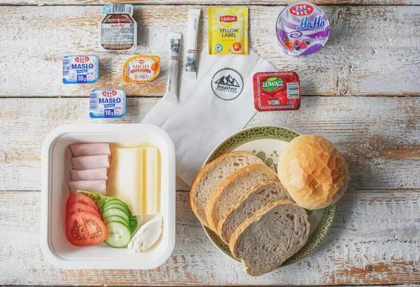 Aamiaismajoitus (B&B) Tarasówka U Zająca