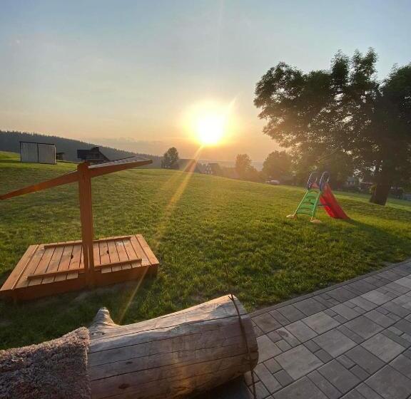 مبيت وإفطار Tarasówka U Zająca