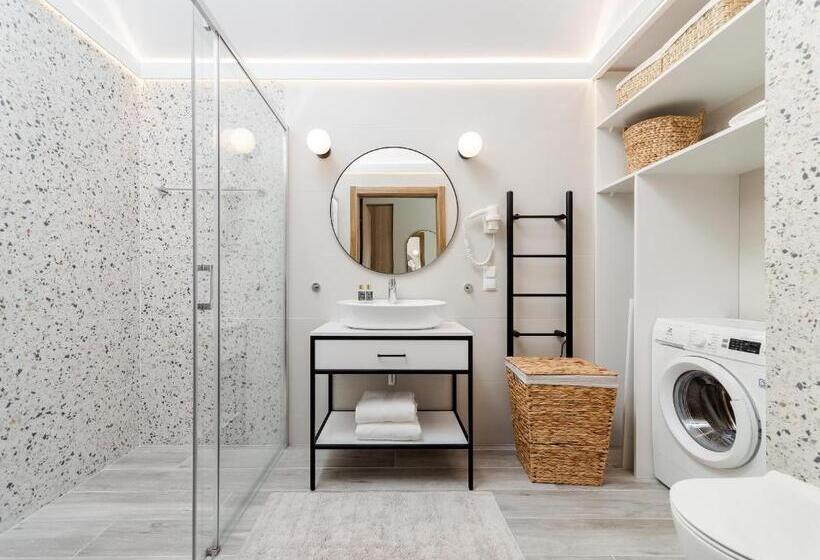 住宿加早餐  Villa Natura Rewa