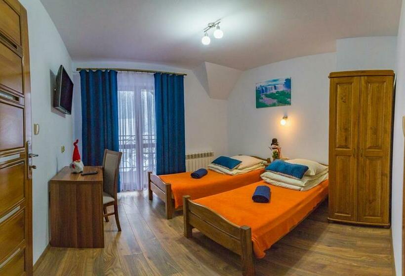 تختخواب و صبحانه Willa Na Brzyzku